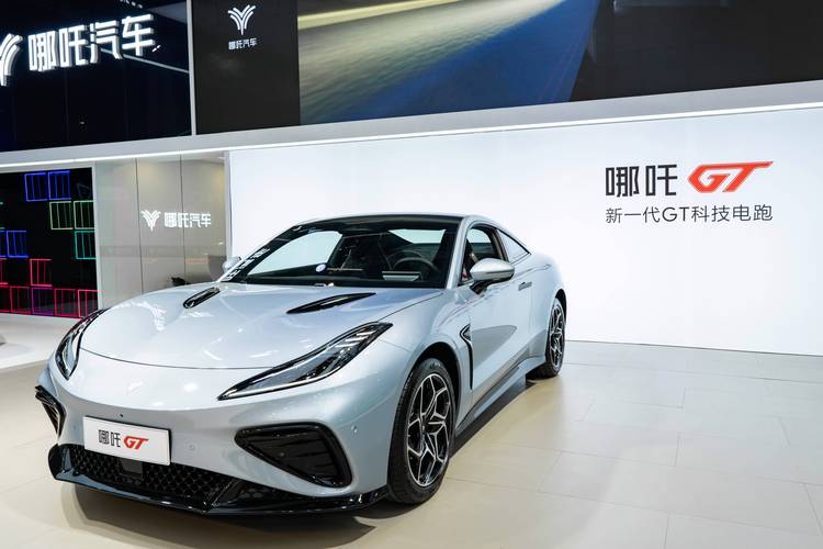 广州黄埔区悦妙华企业管理咨询哪吒汽车在智能汽车领域的表现，领途汽车在新能源汽车市场中的影响力